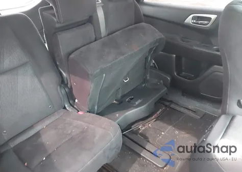 2015 Nissan Pathfinder Sv z USA, uszkodzony, nr VIN 5N1AR2MM6FC708386